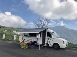大Ｔ５露營房車（目前只訂製不租）（可客製內裝50至90萬）