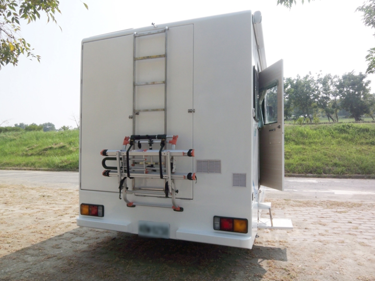 大車-現代自排（目前只按受訂製不租）、（可客製新車廂）