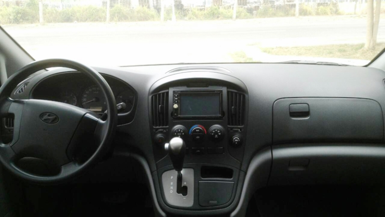商務車