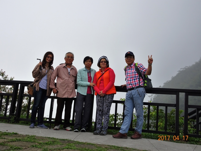 台鐵員工眷屬阿里山露營房車遊1