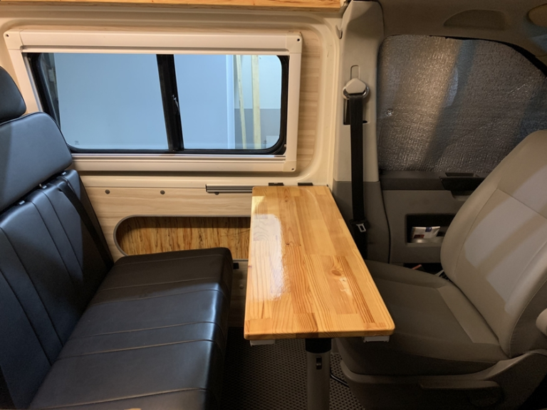 福斯高頂Ｔ５露營車