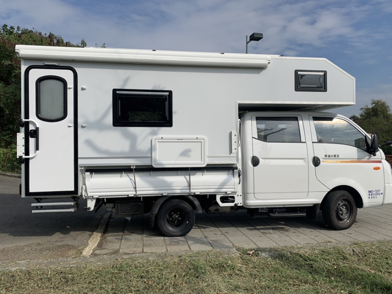 雙廂承載式露營車