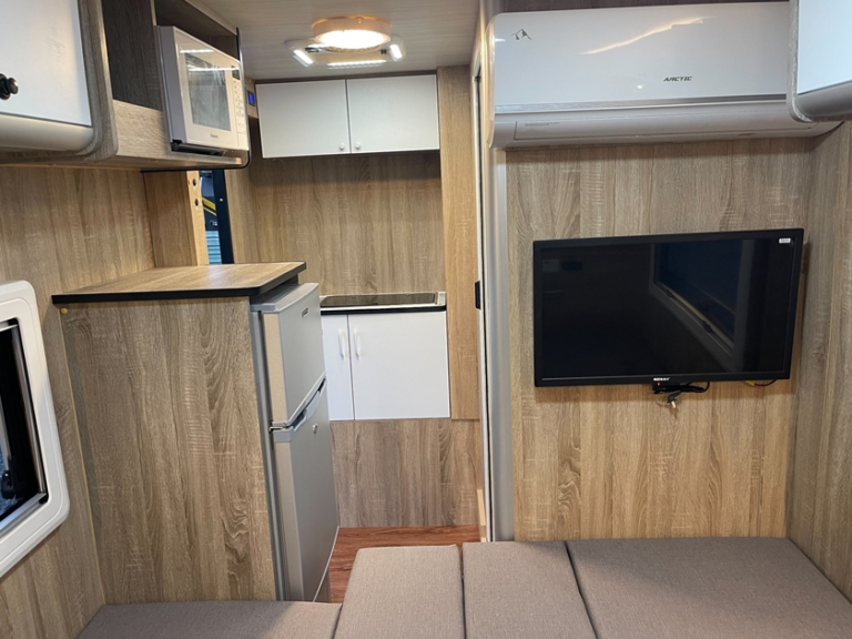 雙廂承載式露營車