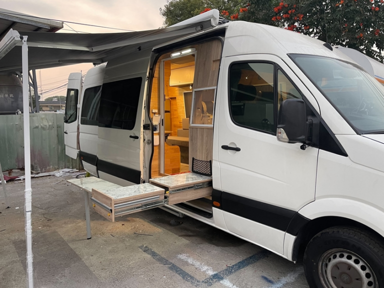 福斯大T5露營車